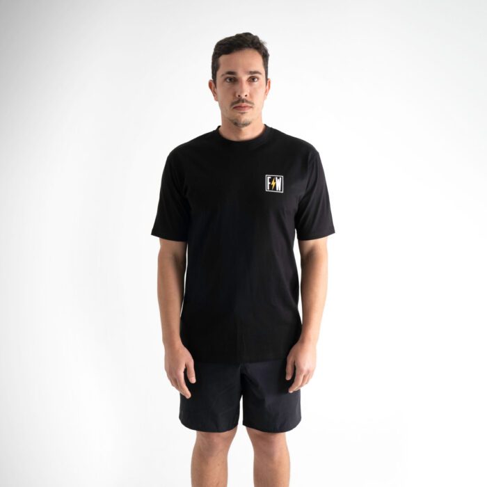 22 bolt tee black front