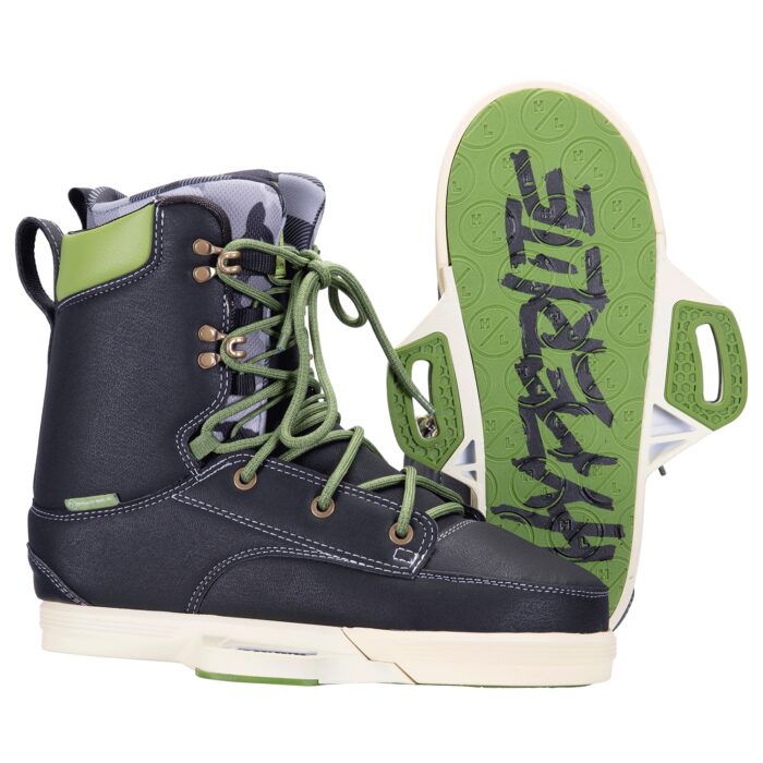 wakeboard boots codyak thumb 1